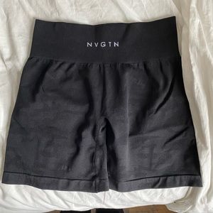 NWT nvgtn shorts size medium!